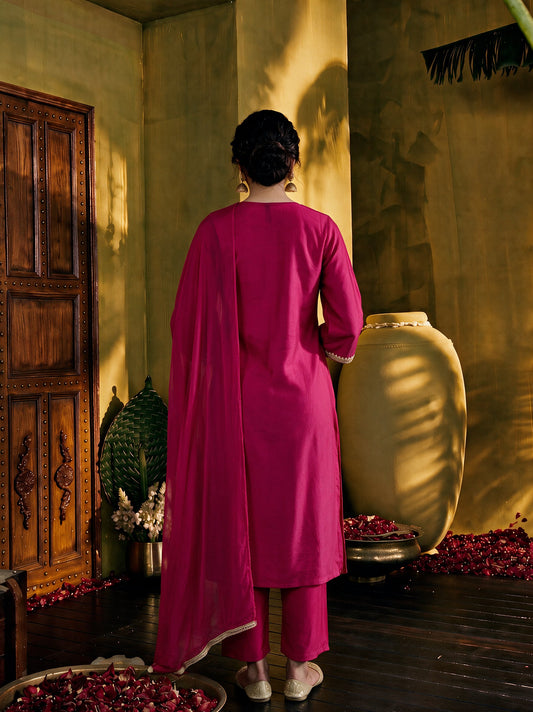 Juniper Women Fuchsia Kurta Pant Dupatta