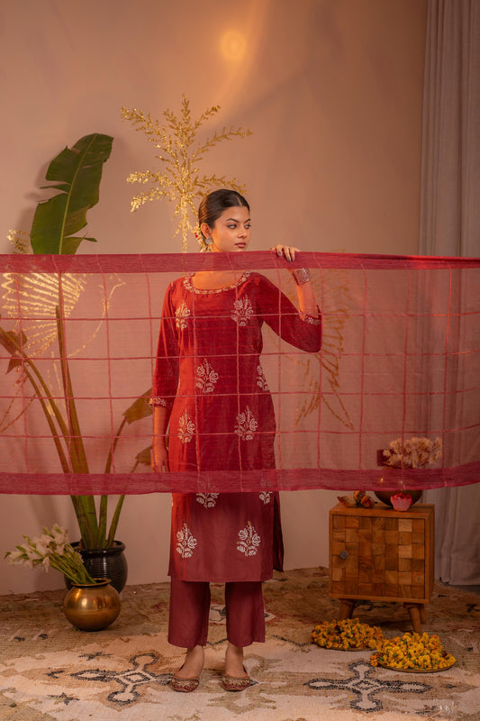 Rosegold Blossom -Pinted Kurta Pant And Dupatta Set