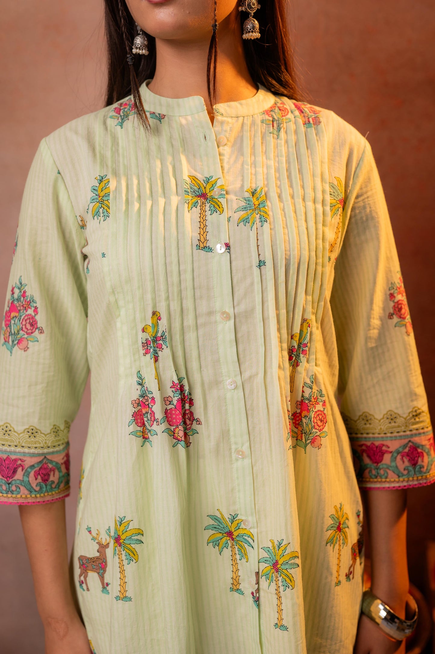 Light Green Palm Pintuck Tunic