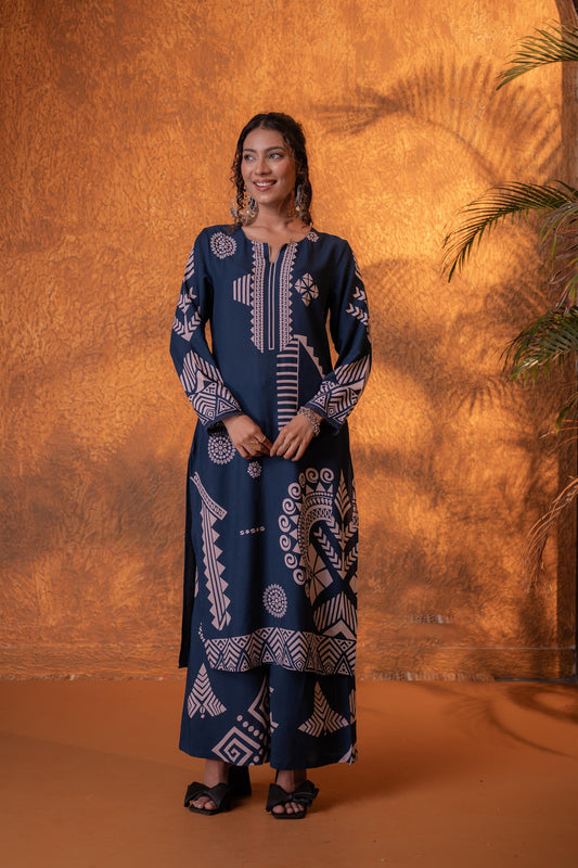 Noir Tribal Graphic Kurta Set