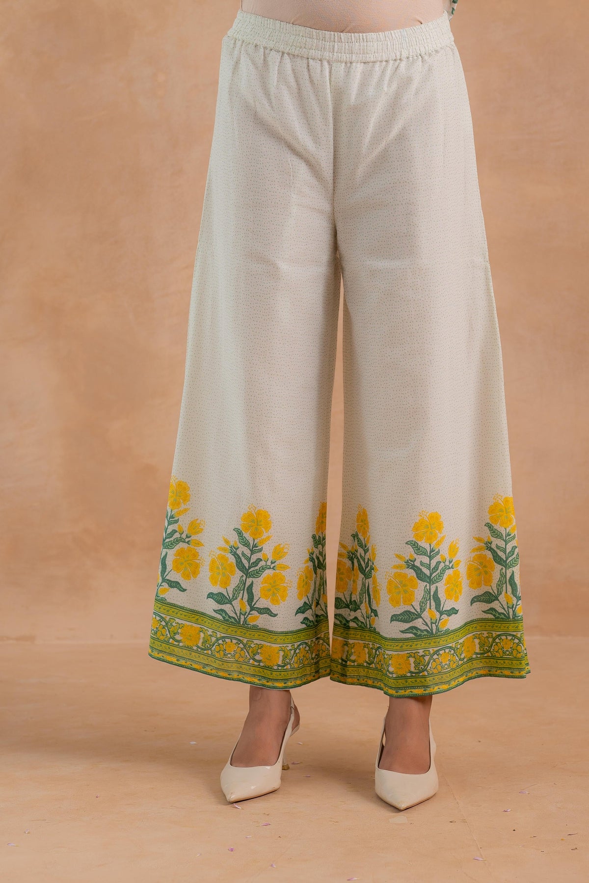 Gulbahaar Off-White Floral Printed Kurta Palazzo And Dupatta Set