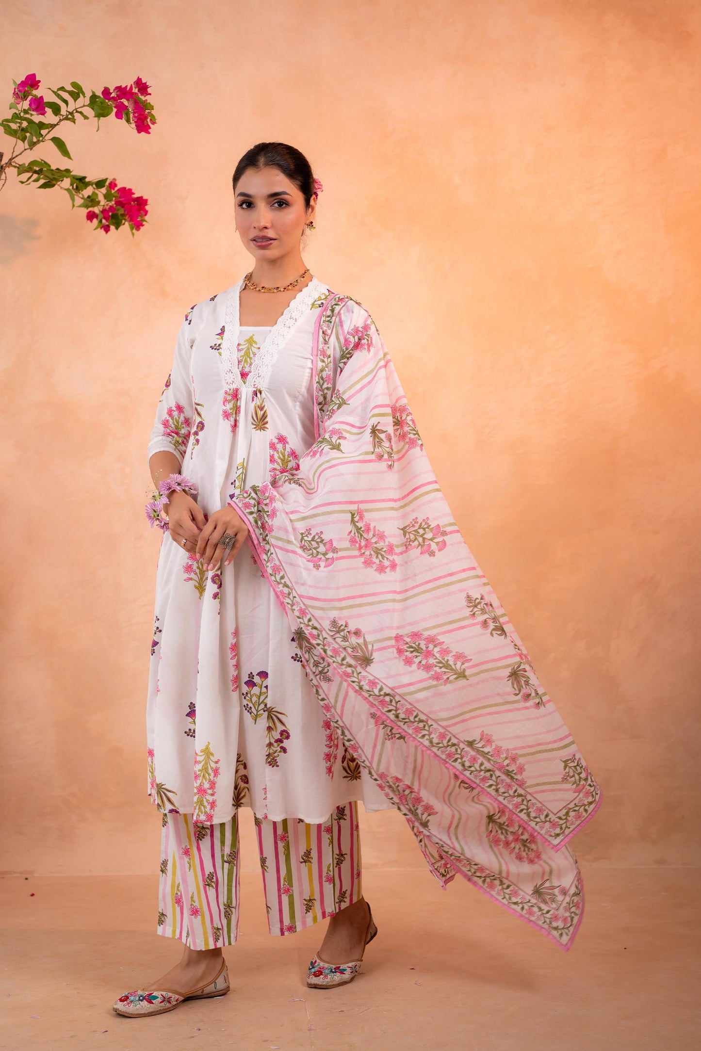 Elegant White Floral Kurta Set with Pink Dupatta