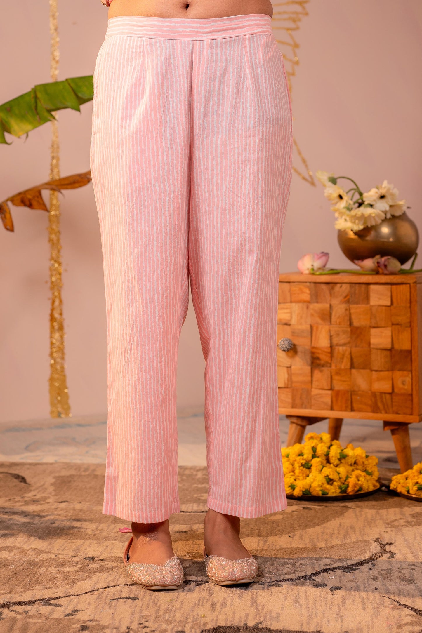 Pink Meadow Panelled Print Kurta Set