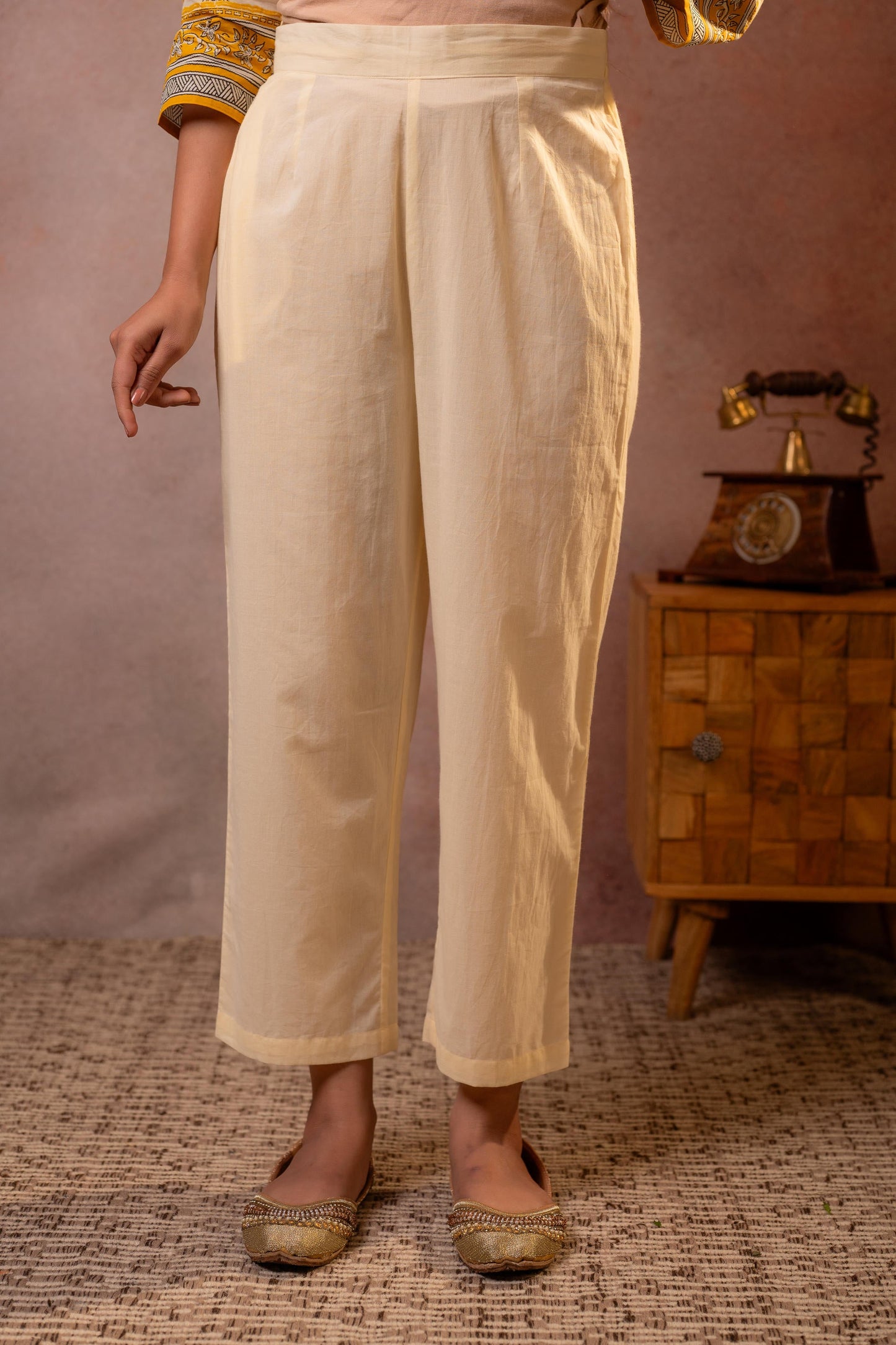 Cream Ethnic Printed Straight Kurta Set with Mustard Dupatta