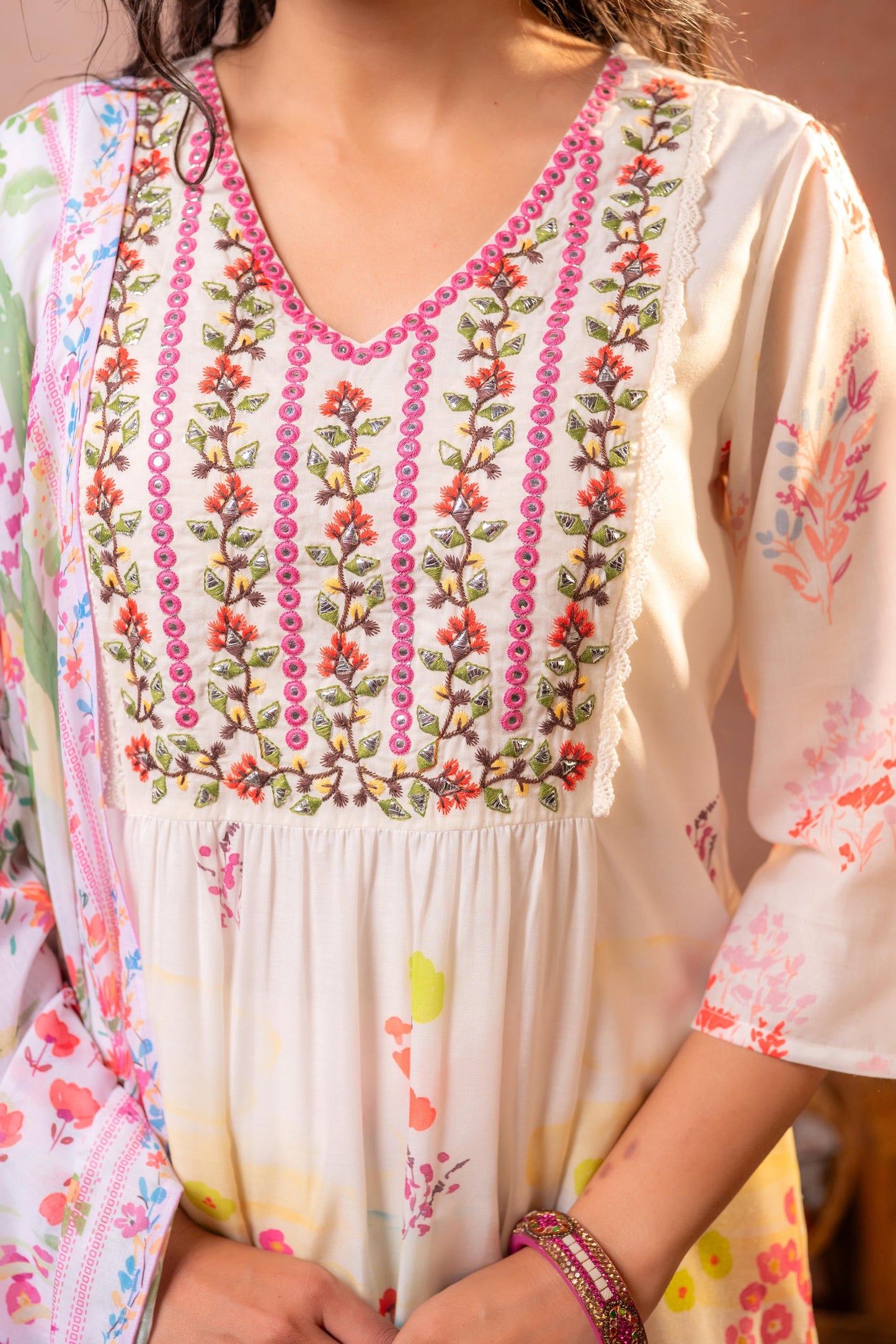 Elegant Floral Nyra-Kurta Set with  Dupatta