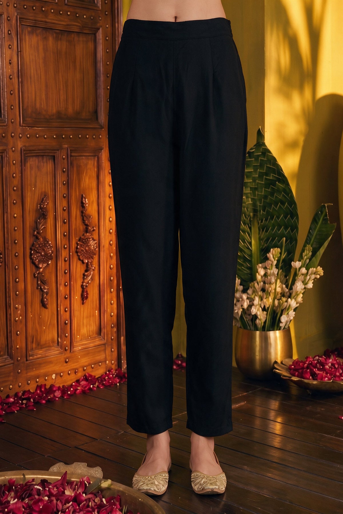 Juniper Women Black Kurta Pant Dupatta