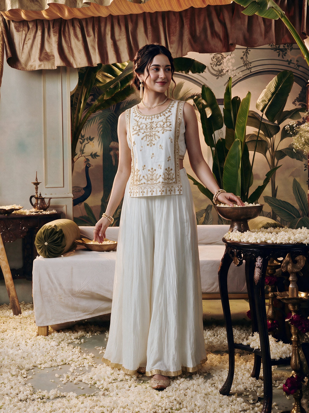 Juniper Women Offwhite Top & Skirt