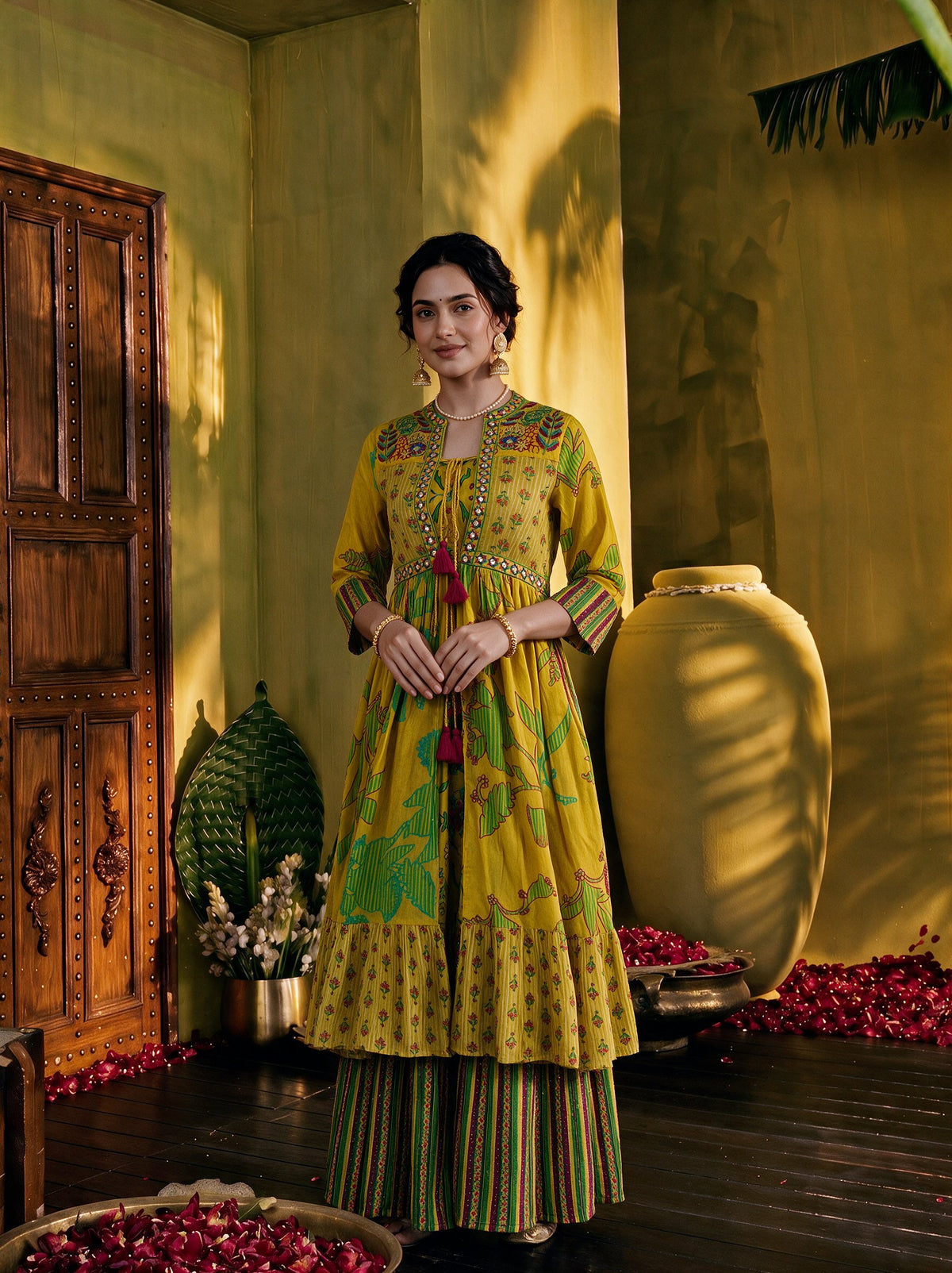 Juniper Women Yellow Longdress & Inner