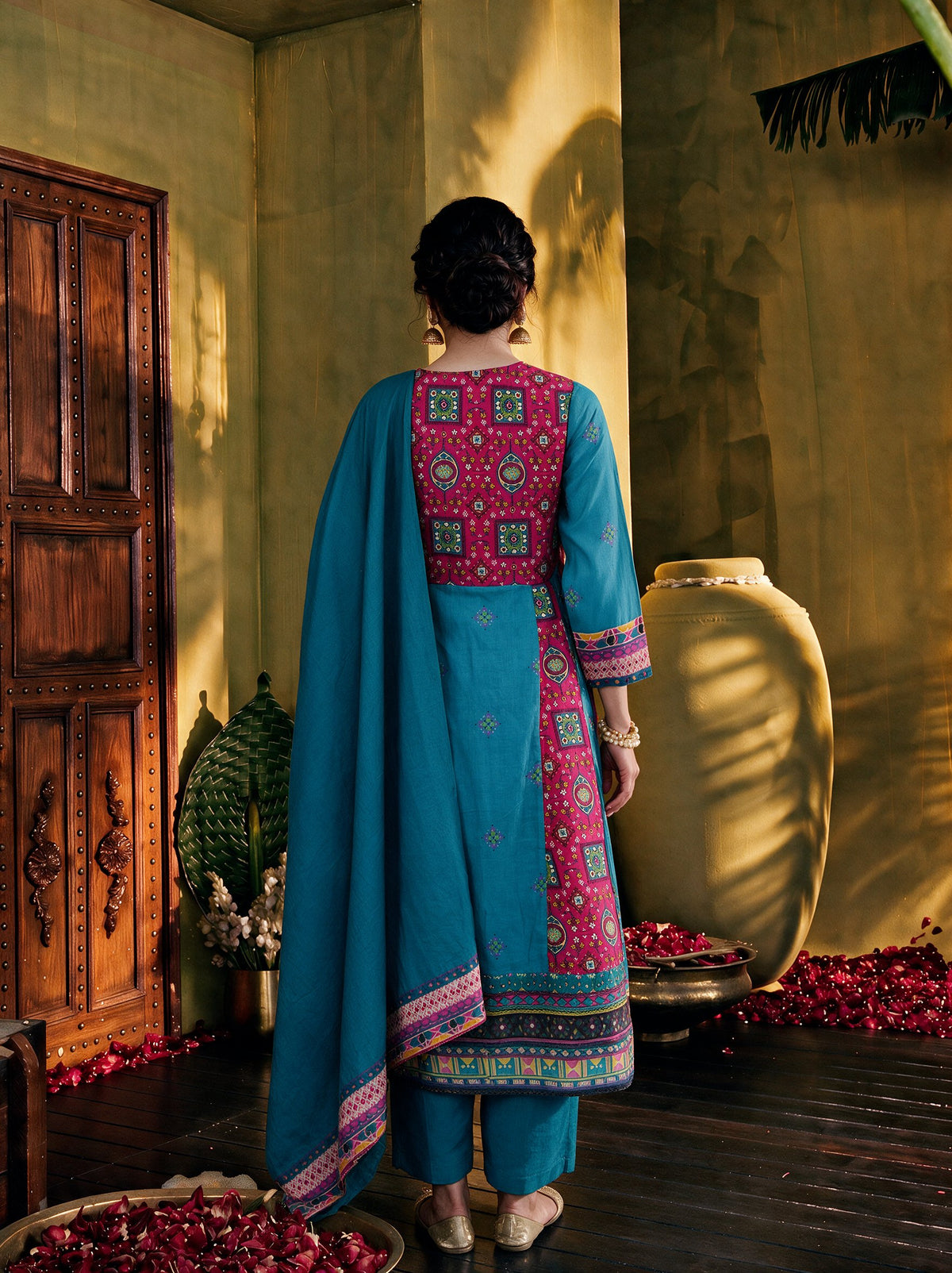 Juniper Women Teal Kurta Pant Dupatta & Inner