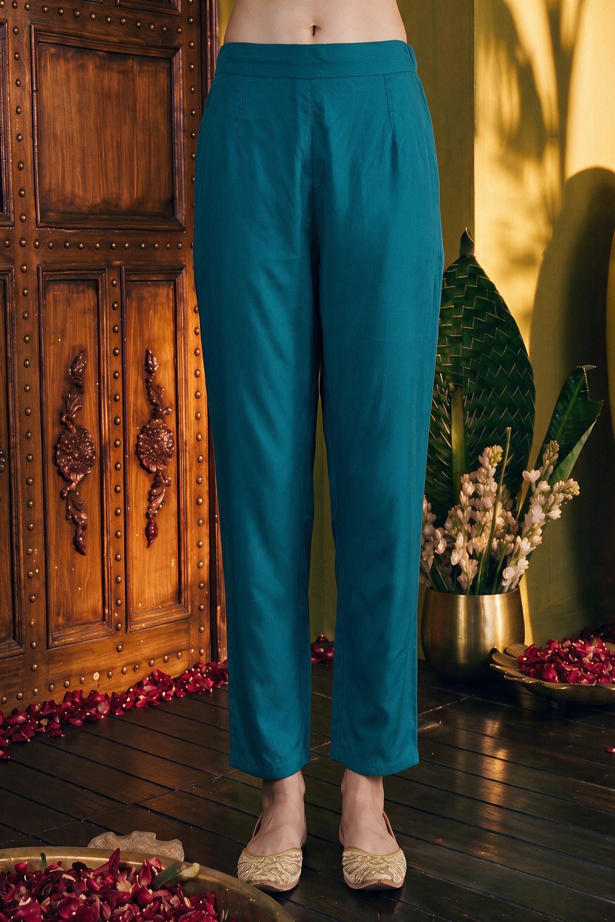 Juniper Women Teal Kurta Pant Dupatta & Inner