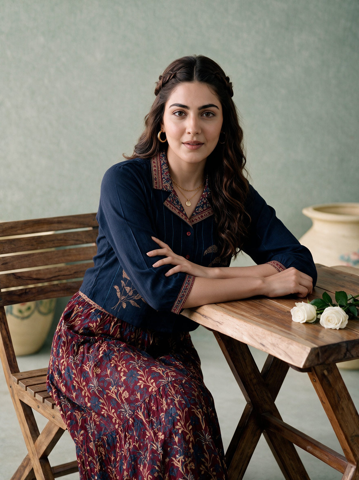 Juniper Women NAVY & MAROON TOP SKIRT
