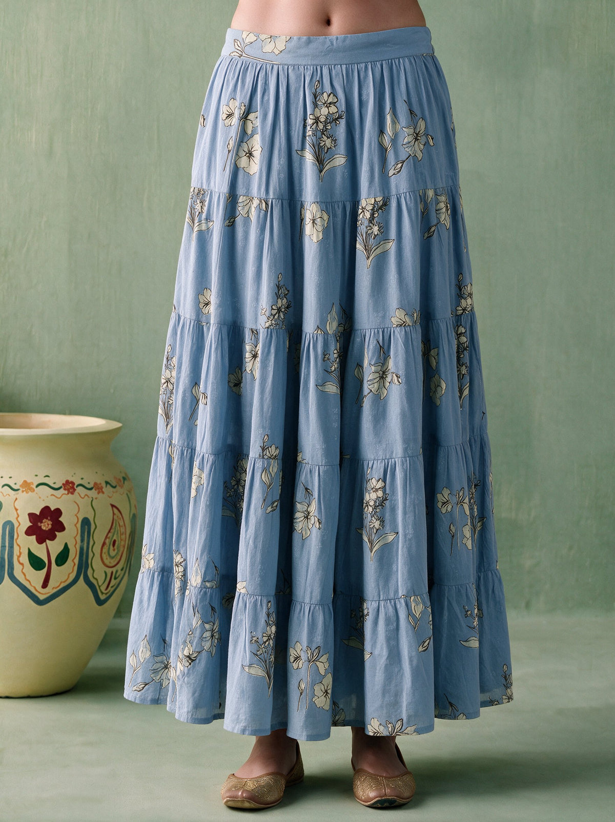 Juniper Women WHITE & BLUE TOP SKIRT